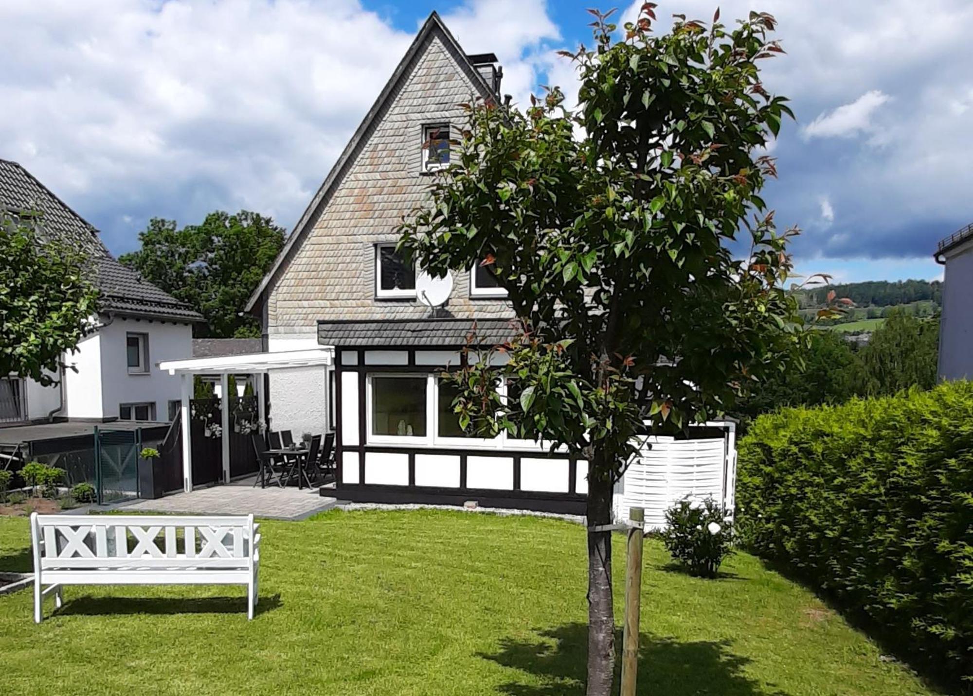 Landhaus Augenblicke In Olsberg - Modernes Ferienhaus Mit Garten Экстерьер фото